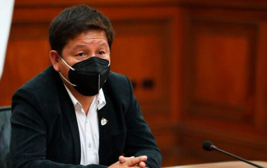 Guido Bellido renuncia al PCM a pedido de Castillo