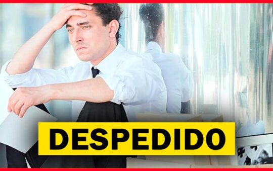 CUIDADO: Ahora te pueden despedir por quedarte dormido en el trabajo