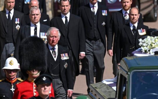 MUERE LA REINA DE INGLATERRA: Rumores aumentan en redes sociales