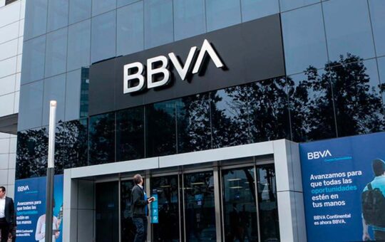 BBVA: Entidad financiera empezará a cobrar mantenimiento a las cuentas de ahorro