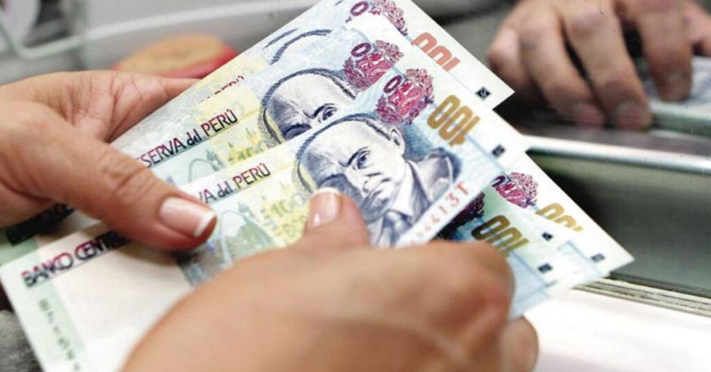 MEF: Aprueban aumento de sueldo para trabajadores