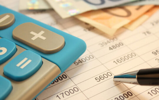 Consolidación de deuda: Pasos y beneficios de este método